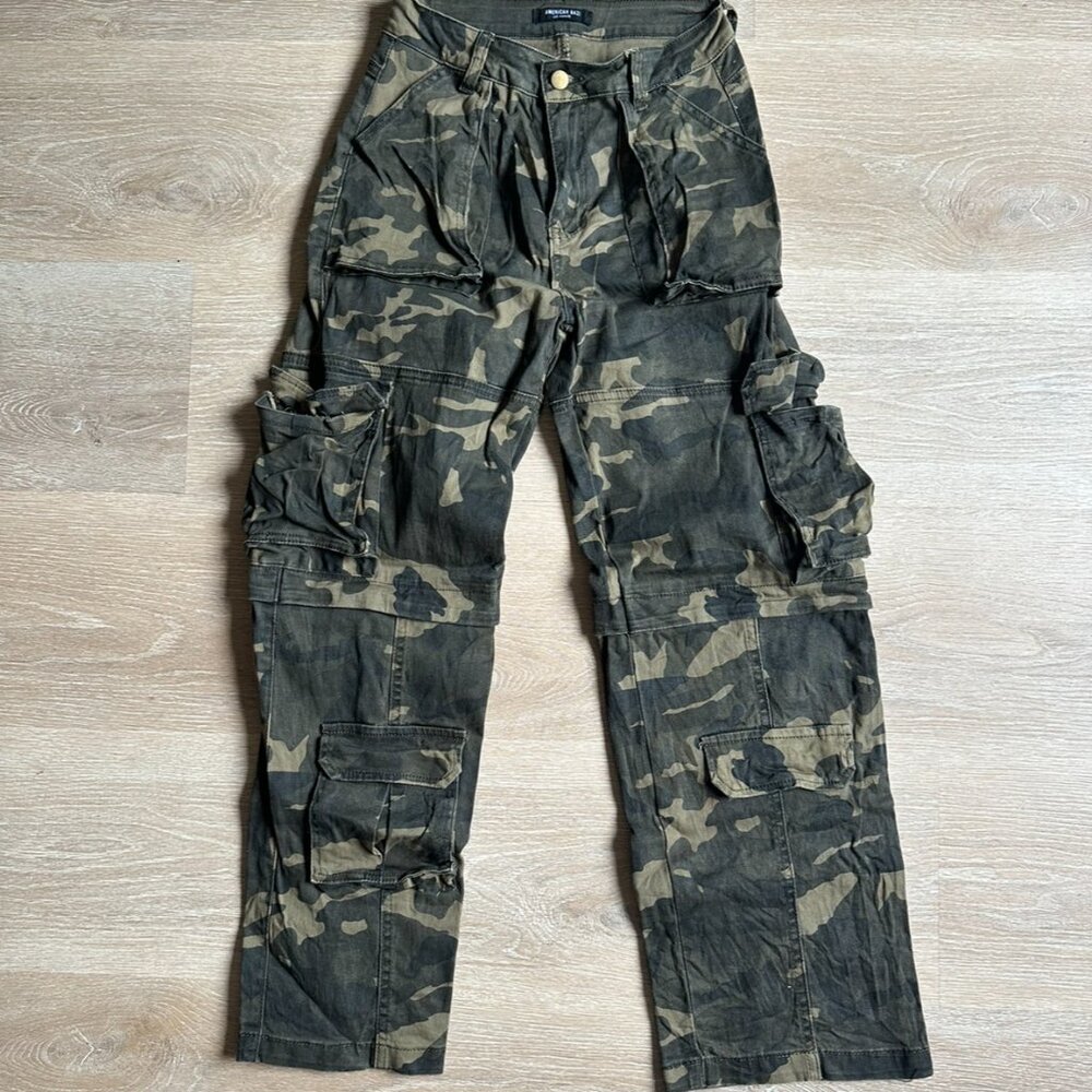 Camoflague Cargo Pants- Size S